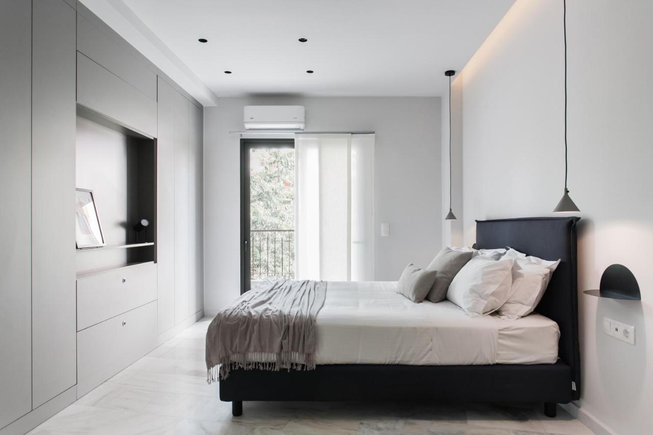 Marvelous 2Br Apartments With Balcony By Upstreet Atenas Exterior foto