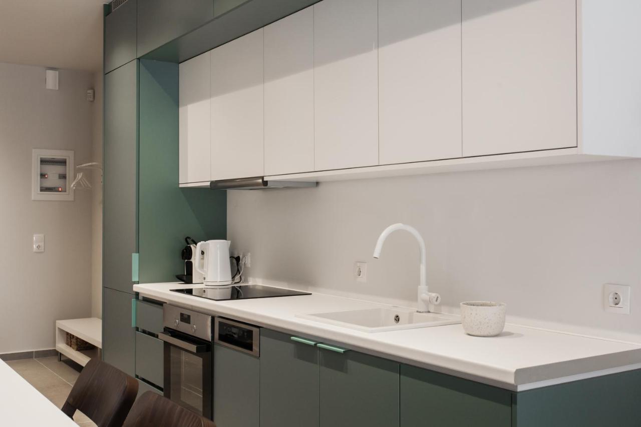 Marvelous 2Br Apartments With Balcony By Upstreet Atenas Exterior foto