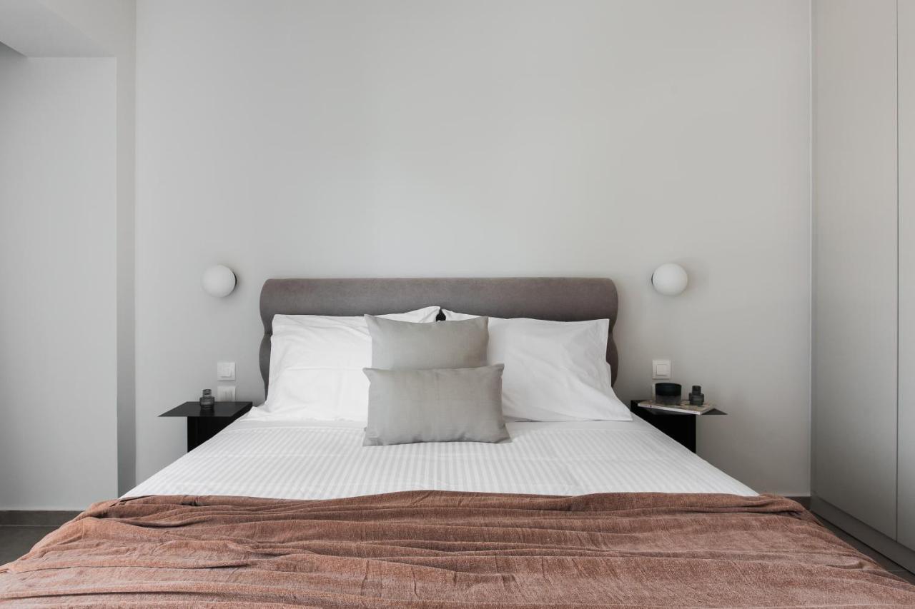 Marvelous 2Br Apartments With Balcony By Upstreet Atenas Exterior foto