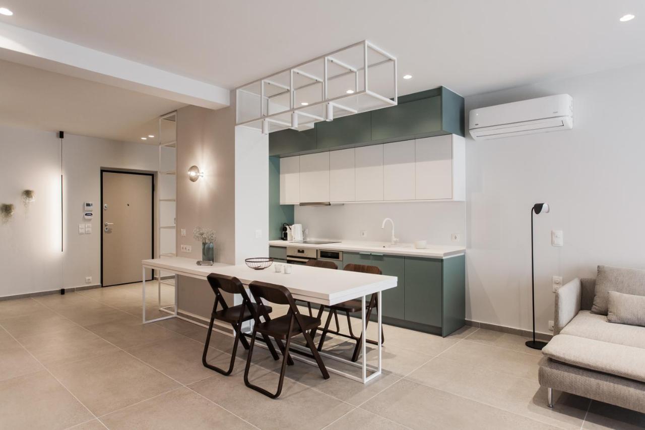 Marvelous 2Br Apartments With Balcony By Upstreet Atenas Exterior foto