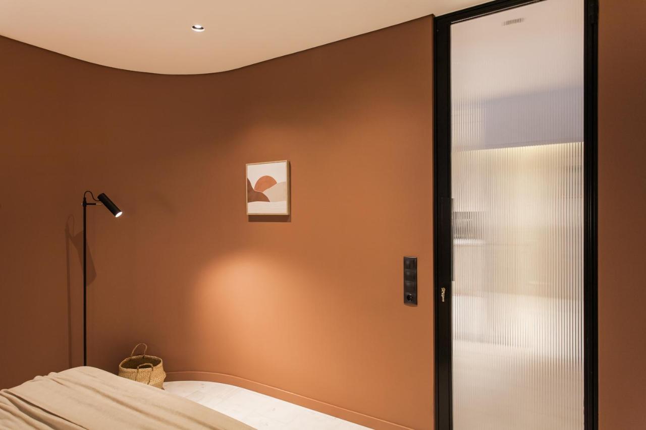 Marvelous 2Br Apartments With Balcony By Upstreet Atenas Exterior foto